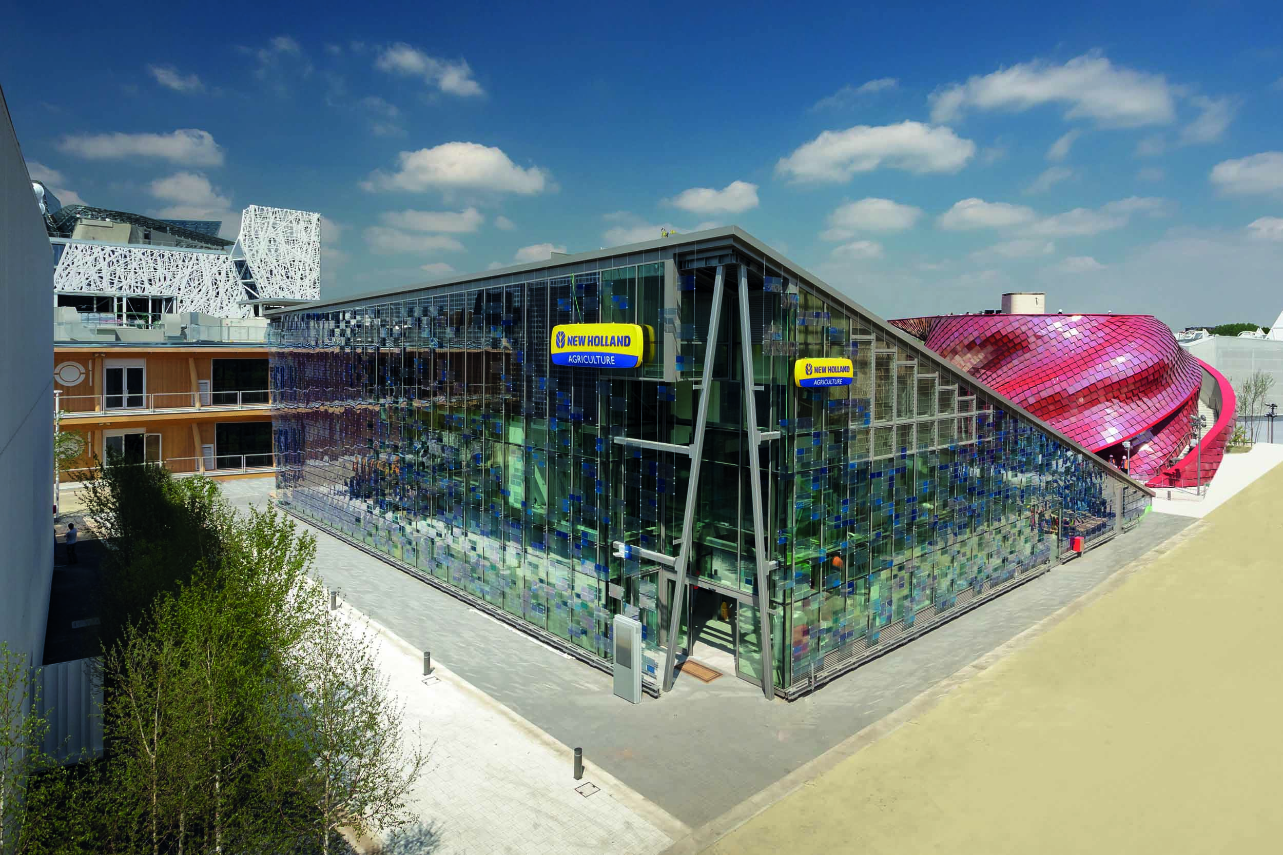 NEW HOLLAND AGRICULTURE PAVILION OPENS ITS DOORS AT EXPO MILANO 2015