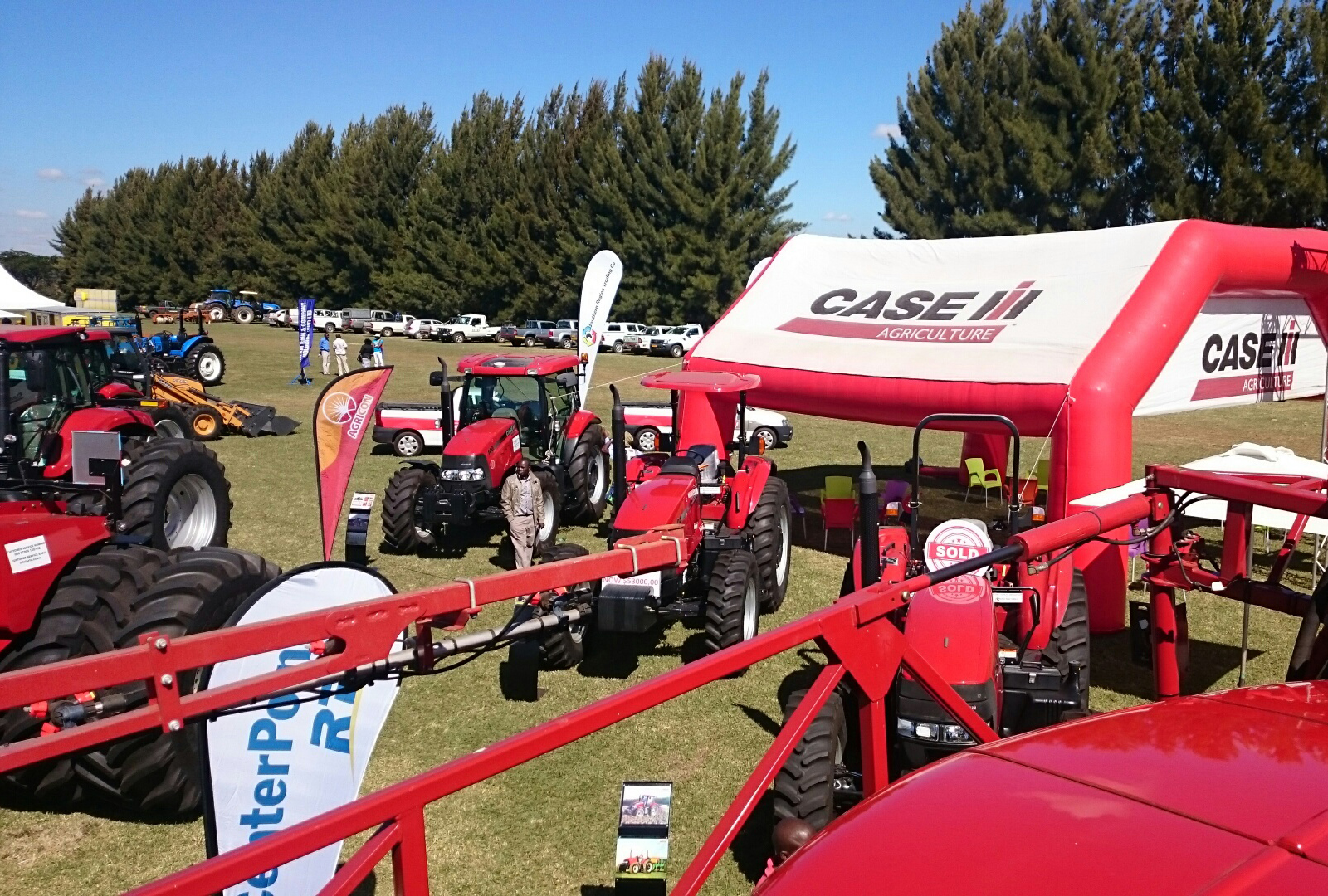 CASE IH ATTRACTS BIG CROWDS AT ADMA AGRISHOW 2016 IN HARARE  (AFRICA)
