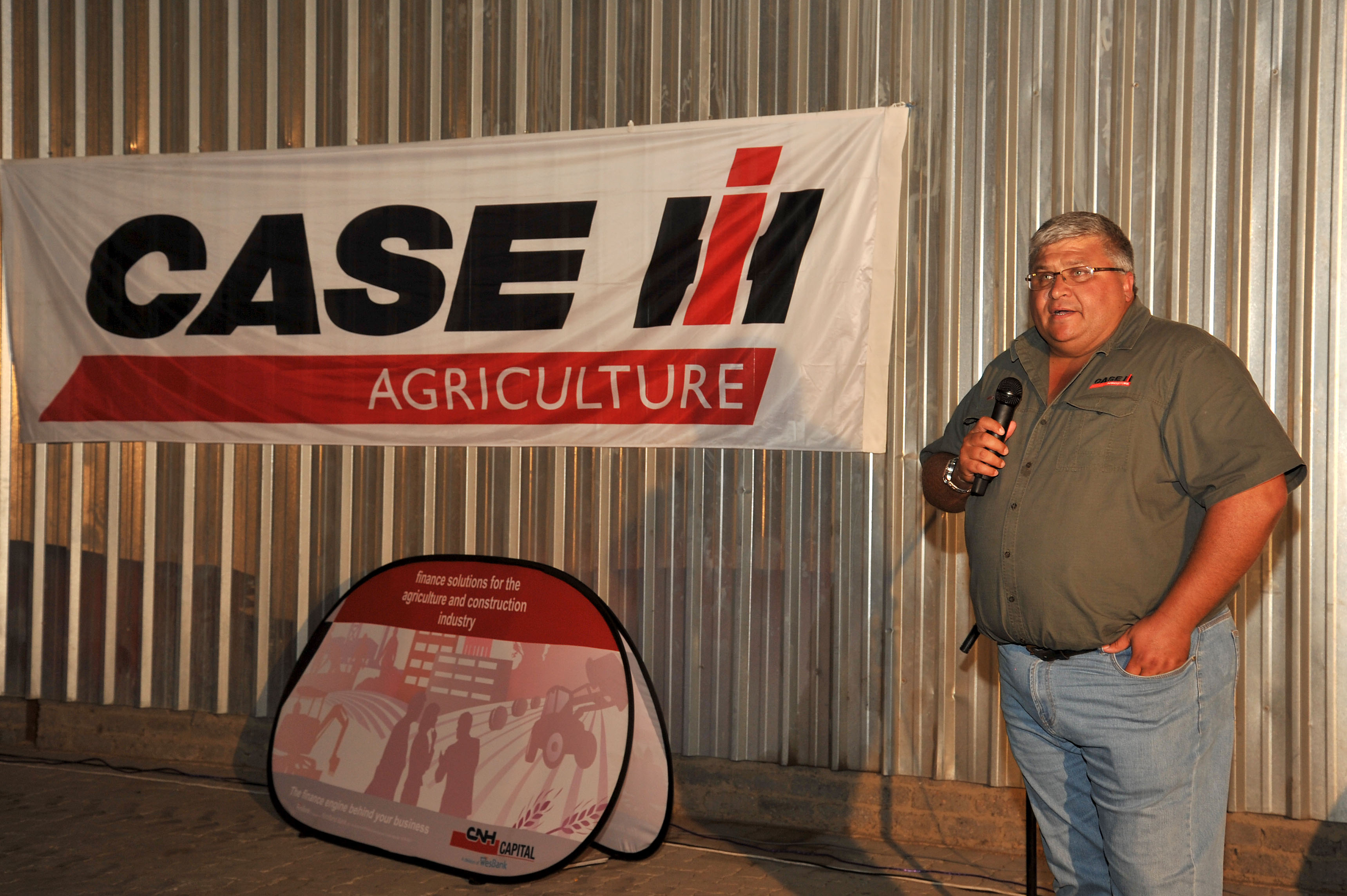 CASE IH PROVIDES HANDS-ON SALES TRAINING OPPORTUNITY