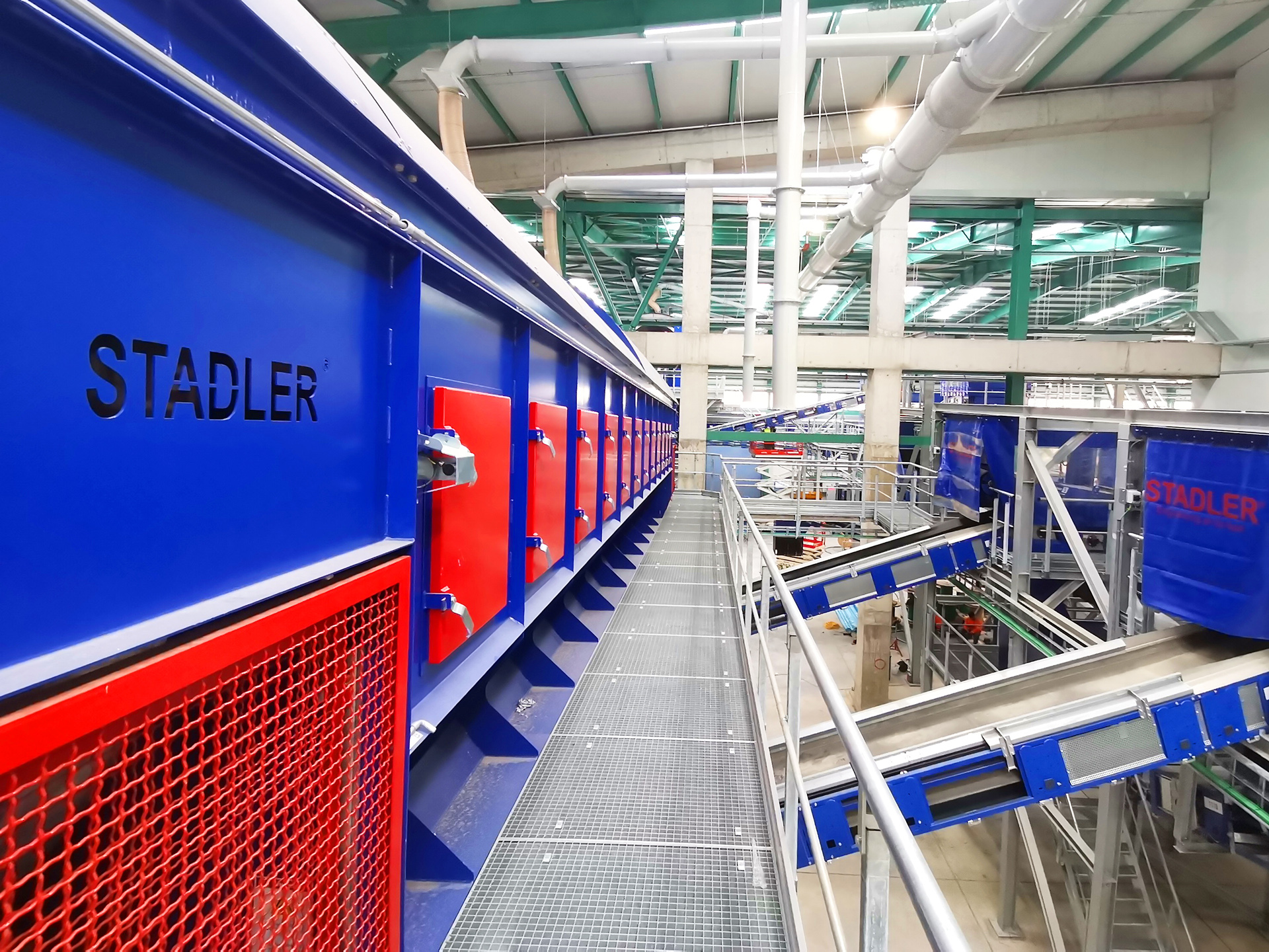 STADLER diseña e instala la primera de tres plantas de valorización de materiales y refinado de compost de alta eficiencia para TERNA Energy en Trípoli (Grecia)