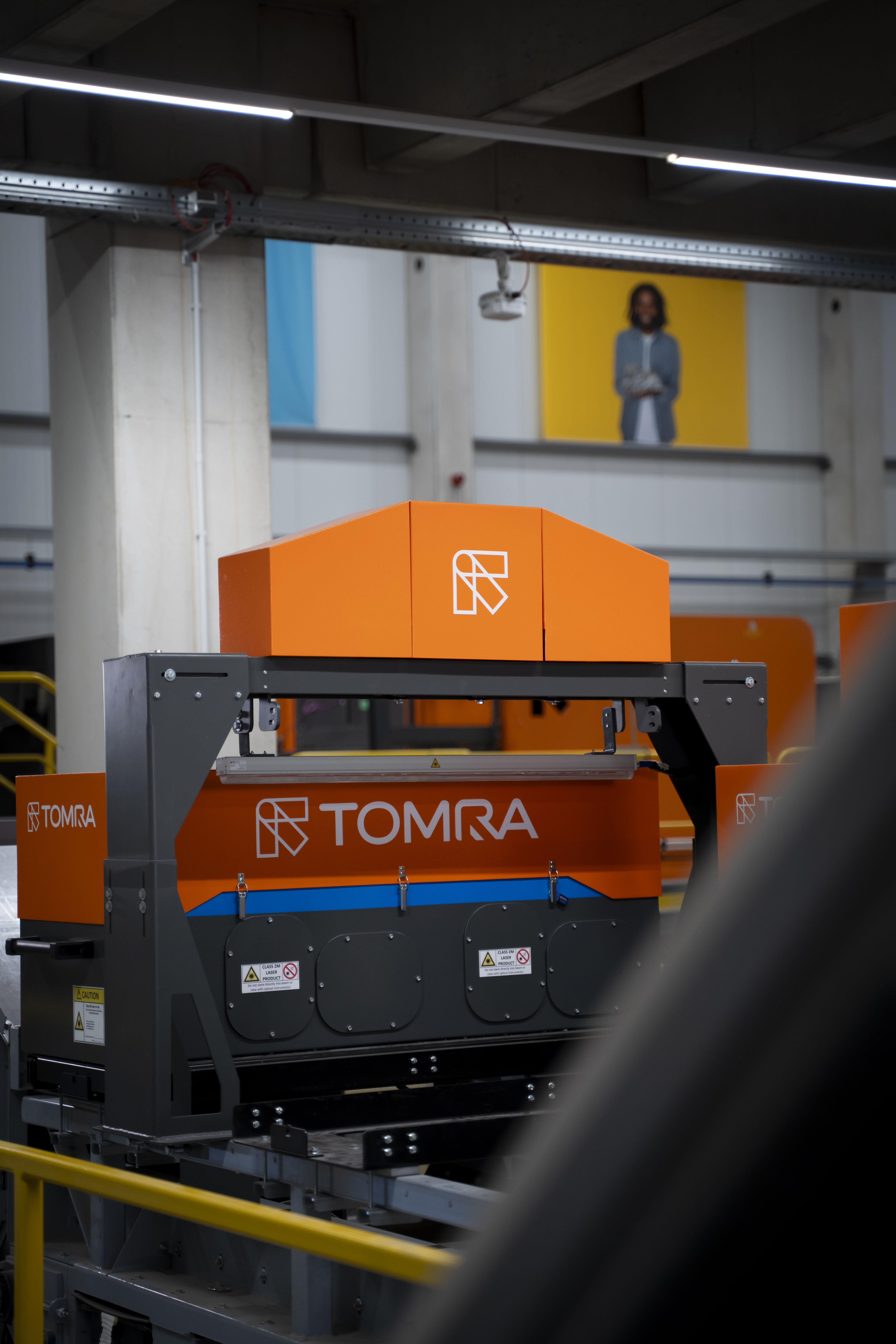 TOMRA achieves worldwide industry first with groundbreaking food-grade plastics sorting solution